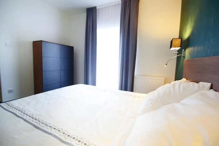 Morze, Basen&spa I Spokoj Piec Morz W Sianozetach Lägenhet Sianozety